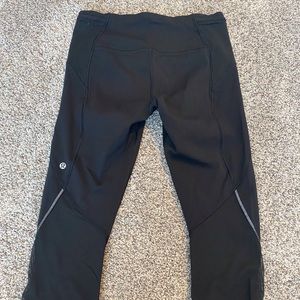 Lululemon cropped leggings with mesh